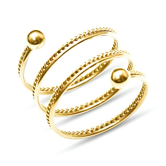 Elegant Gold Spiral Ring. Size 7 - Picture 2 of 3